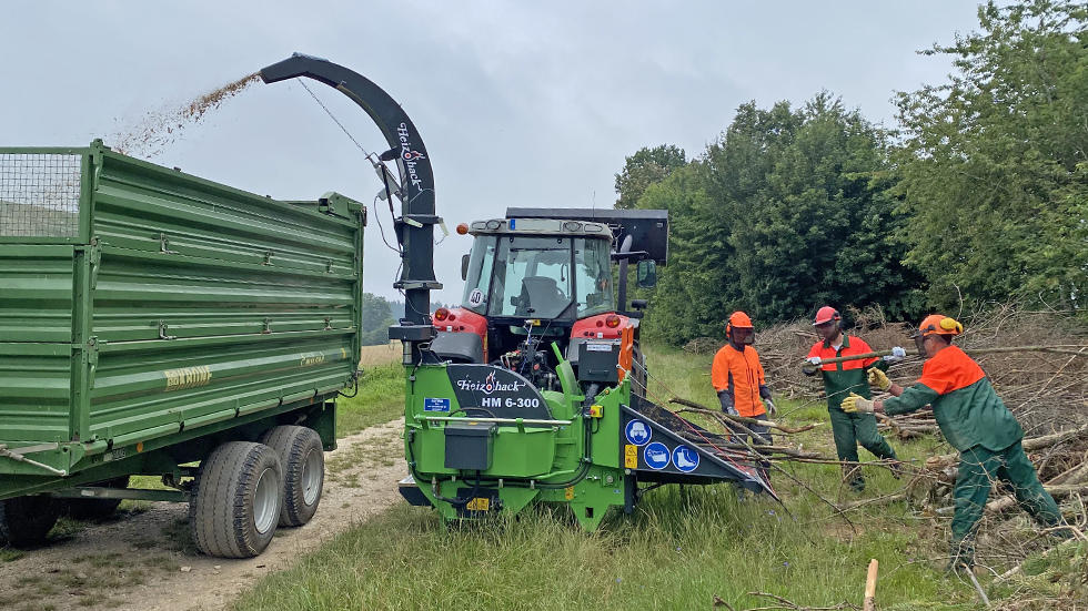 Broyeurs forestiers : comment bien choisir son matériel de broyage du bois ?